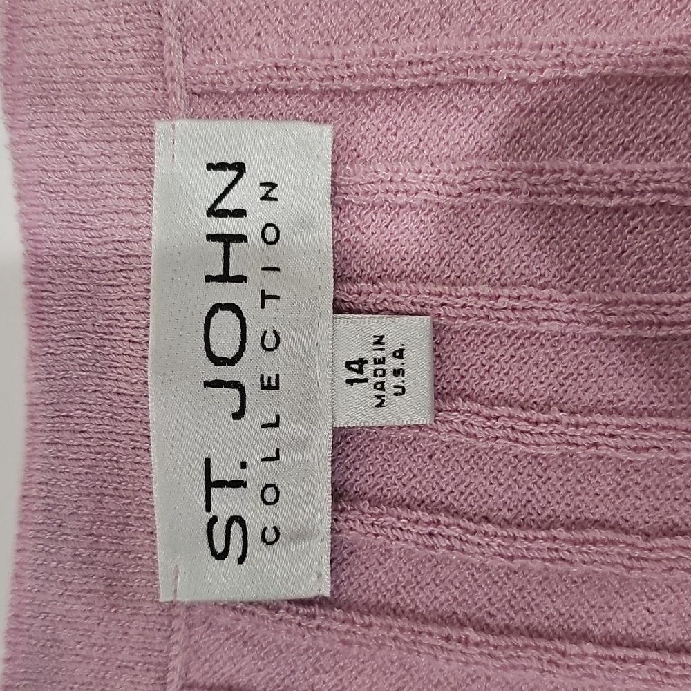 St John Collection Pink Sweather Knit jacket Size 14 Gold Buttom - Picture 2 of 12